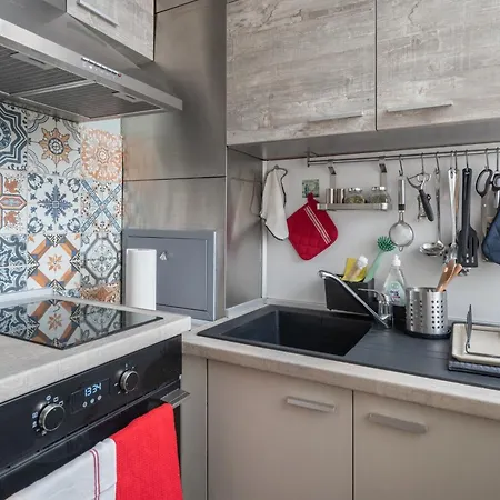 Apartman Megan Mall Center