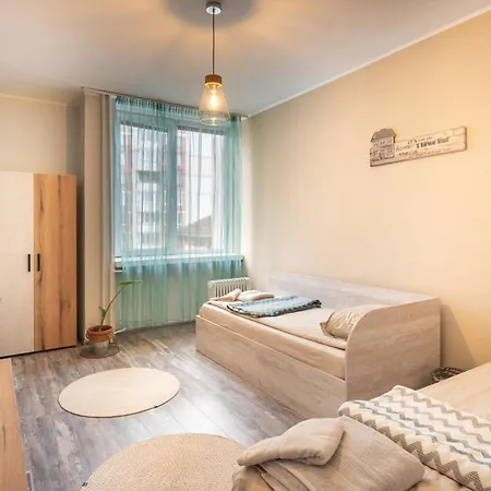 Apartmán Megan Mall Center